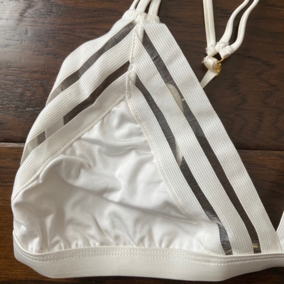 ❌SOLD❌ BEACH BUNNY • Sheer Addiction Bikini Top - Picture 3 of 4